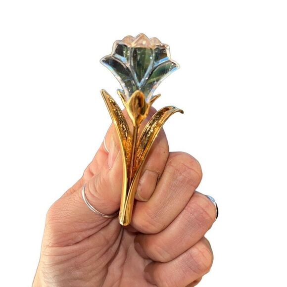 Vintage Swarovski Signed Crystal Gold Plated Flower Designer Brooch - Picture 1 of 9